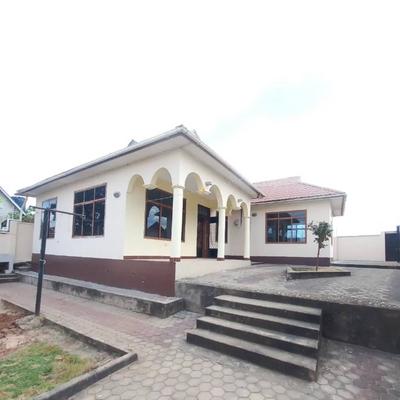 4 Bedrooms House for Rent in Kimara Mwisho, Dar Es Salaam 4 Bedrooms House for Rent in Kimara Mwisho, Dar Es Salaam