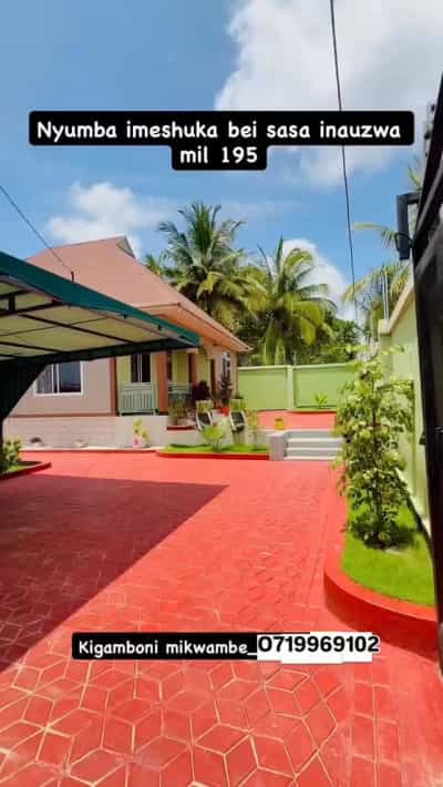 Nyumba ya vyumba vitatu inauzwa MIKWAMBE KIGAMBONI, Dar Es Salaam (1000 sqm)