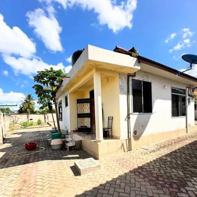 3 Bedrooms Apartment for Rent in Tabata Kinyerezi, Dar Es Salaam 3 Bedrooms Apartment for Rent in Tabata Kinyerezi, Dar Es Salaam