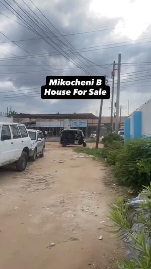 Nyumba inauzwa Mikocheni B, Dar Es Salaam (500 sqm) Nyumba inauzwa Mikocheni B, Dar Es Salaam (500 sqm)
