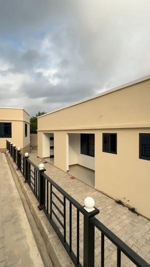 Apartment ya chumba kimoja inapangishwa Salasala Iptl, Dar Es Salaam Apartment ya chumba kimoja inapangishwa Salasala Iptl, Dar Es Salaam