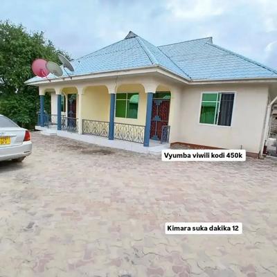 Nyumba/Apartment ya vyumba viwili inapangishwa Kimara Suka, Dar Es Salaam Nyumba/Apartment ya vyumba viwili inapangishwa Kimara Suka, Dar Es Salaam