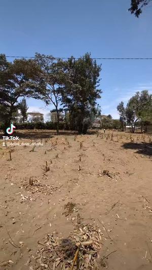 Kiwanja kinauzwa Arusha (400 sqm)