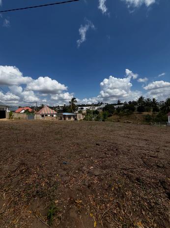 Kiwanja kinauzwa Goba Kulaangwa, Dar Es Salaam (525 sqm)