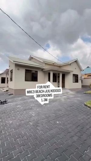Nyumba ya vyumba vitatu inapangishwa Mbezi Beach, Dar Es Salaam Nyumba ya vyumba vitatu inapangishwa Mbezi Beach, Dar Es Salaam