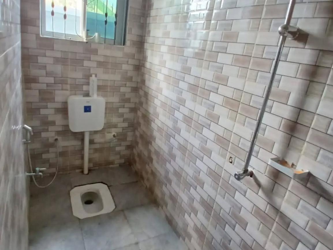 media -7 media -7