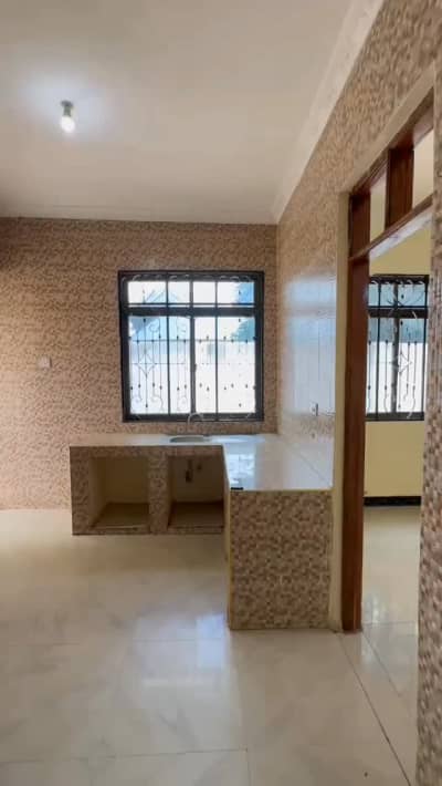 4 Bedrooms House for Rent in Mara