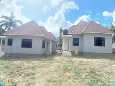 Apartment ya vyumba vitatu inapangishwa Temboni, Dar Es Salaam Apartment ya vyumba vitatu inapangishwa Temboni, Dar Es Salaam