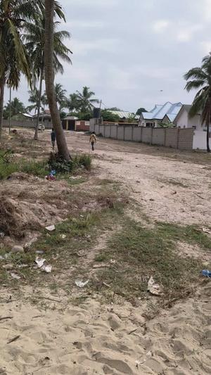 Kiwanja kinauzwa Kigamboni Kisiwani, Dar Es Salaam sqm 1400 Kiwanja kinauzwa Kigamboni Kisiwani, Dar Es Salaam sqm 1400