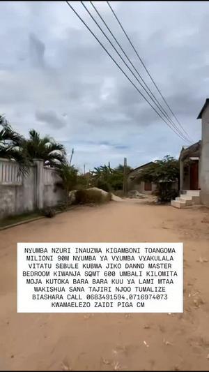 Nyumba ya vyumba vitatu inauzwa Kigamboni Toangoma, Dar Es Salaam (400 sqm) Nyumba ya vyumba vitatu inauzwa Kigamboni Toangoma, Dar Es Salaam (400 sqm)