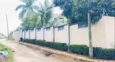 Nyumba ya vyumba 8 inauzwa Mbezi Mwisho, Dar Es Salaam (900 sqm) Nyumba ya vyumba 8 inauzwa Mbezi Mwisho, Dar Es Salaam (900 sqm)