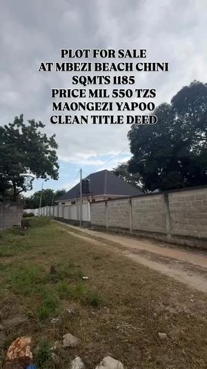 Kiwanja kinauzwa Mbezi Beach Chini, Dar Es Salaam sqm 1185 Kiwanja kinauzwa Mbezi Beach Chini, Dar Es Salaam sqm 1185