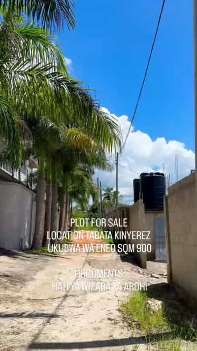 Kiwanja kinauzwa Tabata Kinyerezi Kibaga B, Dar Es Salaam (900 sqm)