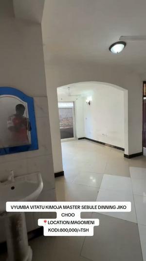 Nyumba ya vyumba vitatu inapangishwa Magomeni, Dar Es Salaam Nyumba ya vyumba vitatu inapangishwa Magomeni, Dar Es Salaam