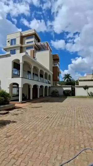 4 Bedrooms House for Rent in Masaki, Dar Es Salaam 4 Bedrooms House for Rent in Masaki, Dar Es Salaam