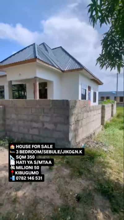 Apartment ya vyumba vitatu inauzwa Mji Mwema, Kibugumo, Dar Es Salaam (350 sqm) Apartment ya vyumba vitatu inauzwa Mji Mwema, Kibugumo, Dar Es Salaam (350 sqm)