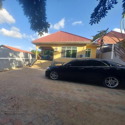 Nyumba ya vyumba vitatu inapangishwa Ubungo Makoka, Dar Es Salaam