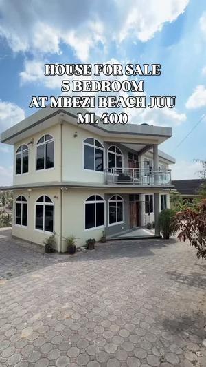 Nyumba ya vyumba vitano inauzwa Mbezi Beach Juu Makonde, Dar Es Salaam (1000 sqm) Nyumba ya vyumba vitano inauzwa Mbezi Beach Juu Makonde, Dar Es Salaam (1000 sqm)