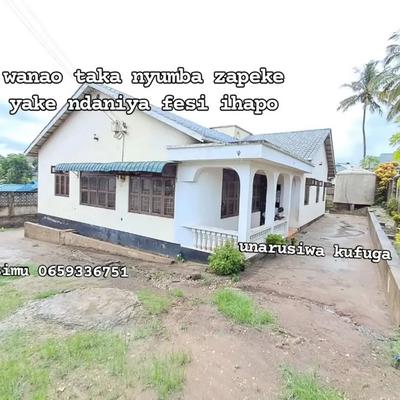 5 Bedrooms House for Rent in Kimara Mwisho, Dar Es Salaam