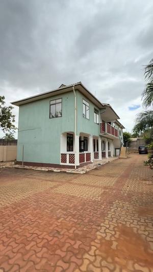 Apartment ya chumba kimoja inapangishwa Salasala, Dar Es Salaam Apartment ya chumba kimoja inapangishwa Salasala, Dar Es Salaam