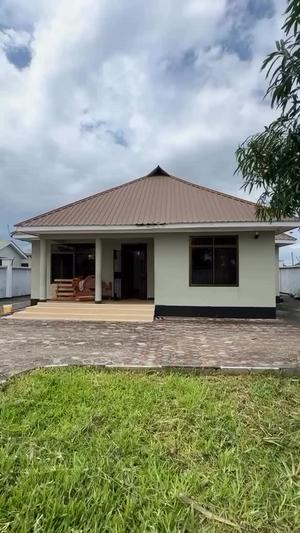 3 Bedrooms House for Sale in Mbweni Ubungo, Dar Es Salaam (700 sqm)