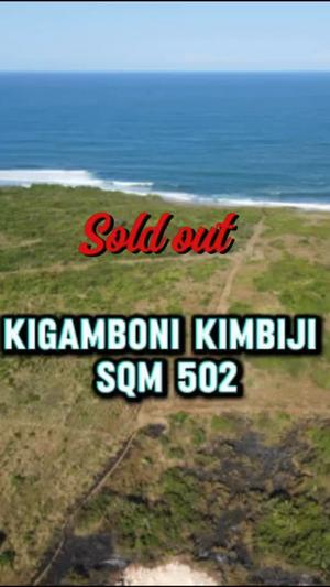 Beach Plot kinauzwa Kimbiji, Dar Es Salaam (502 sqm) Beach Plot kinauzwa Kimbiji, Dar Es Salaam (502 sqm)