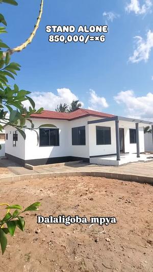 Nyumba ya vyumba vitatu inapangishwa Tegeta Wazo Kontena, Dar Es Salaam Nyumba ya vyumba vitatu inapangishwa Tegeta Wazo Kontena, Dar Es Salaam