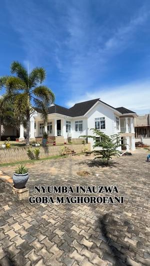 Nyumba ya vyumba vinne inauzwa Goba Maghorofani, Dar Es Salaam (2070 sqm)