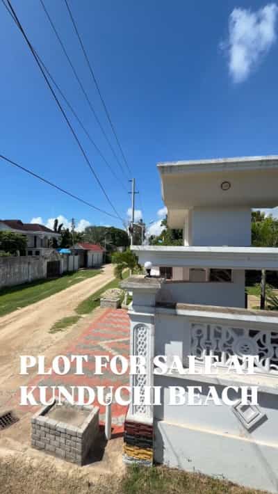 Kiwanja kinauzwa Kunduchi Beach, Dar Es Salaam (900 sqm)