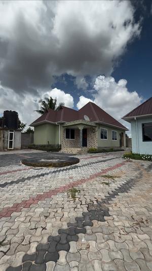 3 Bedrooms House for Rent in Kigamboni Chekechea, Dar Es Salaam