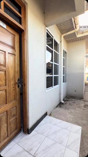 Nyumba ya vyumba vitano inapangishwa Sinza, Dar Es Salaam Nyumba ya vyumba vitano inapangishwa Sinza, Dar Es Salaam