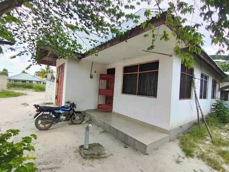 Nyumba ya vyumba vitano inauzwa Ukonga Moshi Bar, Dar Es Salaam