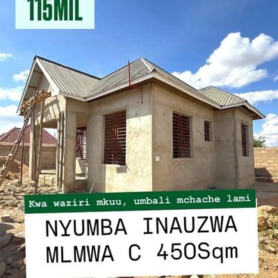 Nyumba ya vyumba vitatu inauzwa Mlimwa C, Dodoma (450 sqm) Nyumba ya vyumba vitatu inauzwa Mlimwa C, Dodoma (450 sqm)