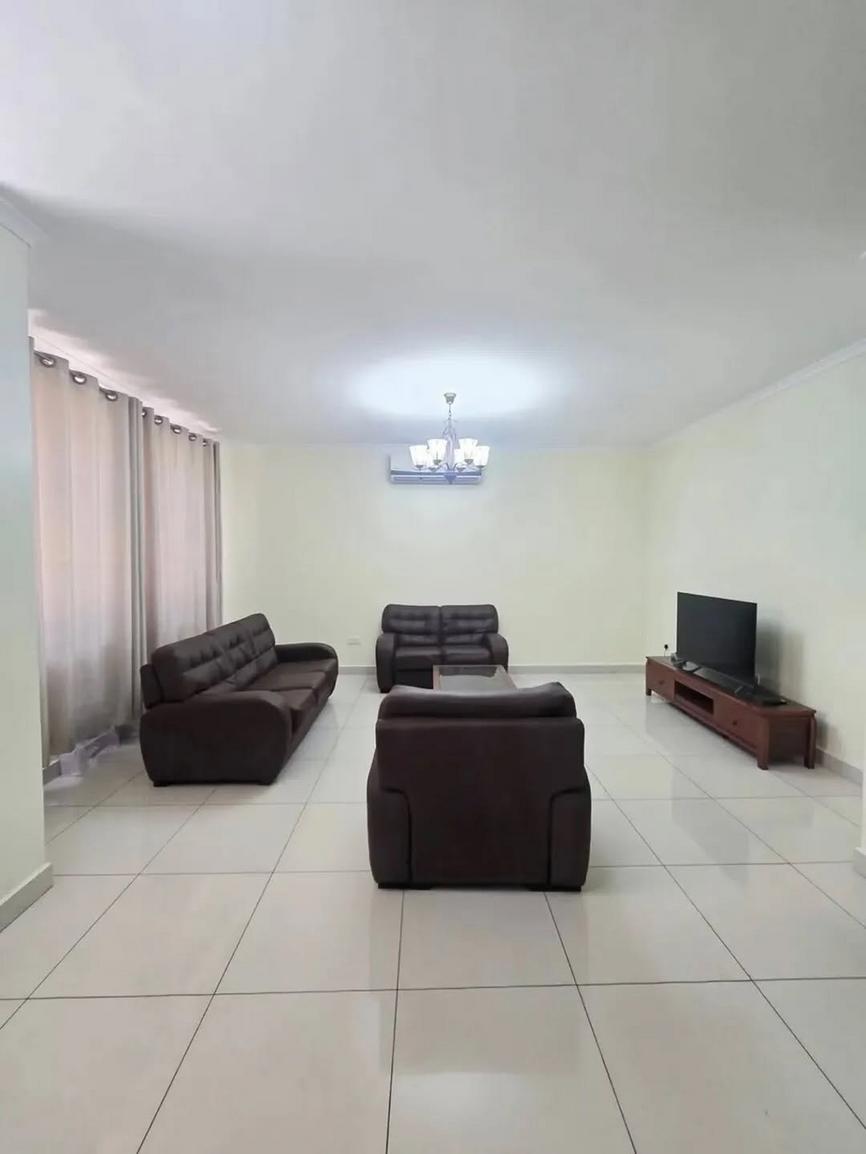 media -4