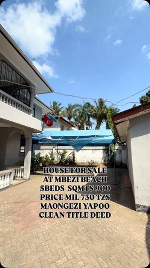 Nyumba ya vyumba vitano inauzwa Mbezi Beach, Dar Es Salaam (900 sqm)