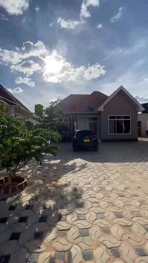 Nyumba ya vyumba viwili inapangishwa Mlimwa C, Dodoma