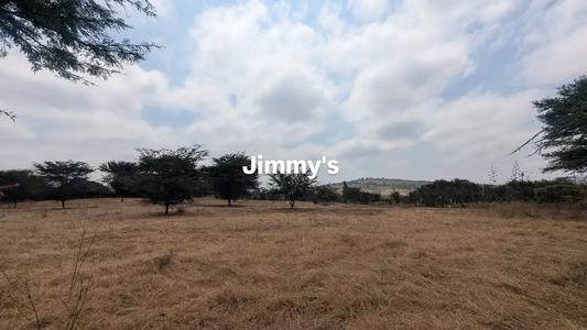 Kiwanja (Commercial Plot) kinauzwa Kisongo, Arusha (3 acre)