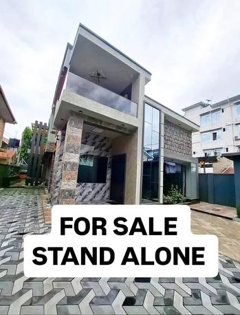 Nyumba ya vyumba vinne inauzwa Mikocheni, Dar Es Salaam (303 sqm)