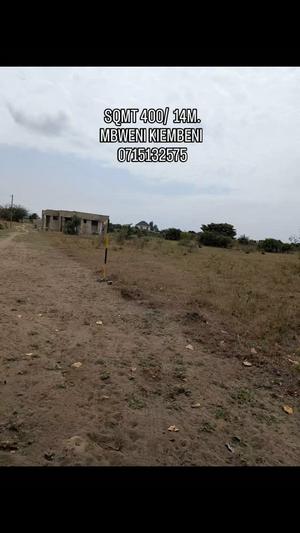 Kiwanja kinauzwa Mbweni Kiembeni, Dar Es Salaam sqm 400 Kiwanja kinauzwa Mbweni Kiembeni, Dar Es Salaam sqm 400