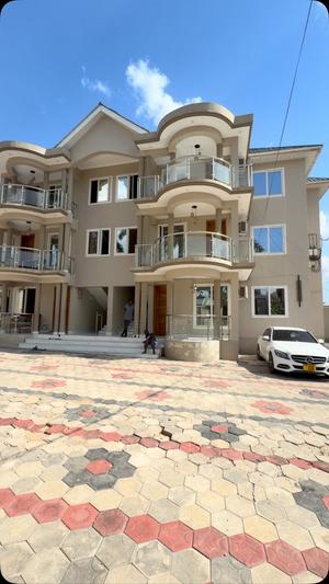 Apartment ya vyumba vitatu inapangishwa Salasala, Dar Es Salaam Apartment ya vyumba vitatu inapangishwa Salasala, Dar Es Salaam