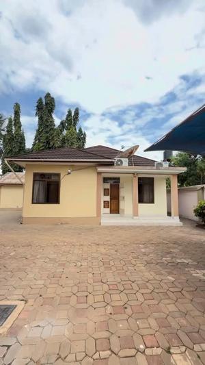 3 Bedrooms Apartment for Rent in Mbezi Beach, Dar Es Salaam