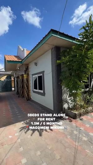 Apartment ya vyumba vitano inapangishwa Magomeni Mikumi, Dar Es Salaam Apartment ya vyumba vitano inapangishwa Magomeni Mikumi, Dar Es Salaam