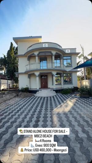Nyumba ya vyumba vinne inauzwa Mbezi Beach, Dar Es Salaam (900 sqm)