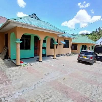Apartment ya vyumba vitatu inapangishwa Kimara Suka Km2, Dar Es Salaam Apartment ya vyumba vitatu inapangishwa Kimara Suka Km2, Dar Es Salaam