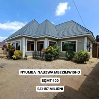 Nyumba ya vyumba vinne inauzwa Mbezi Mwisho, Dar Es Salaam (400 sqm)