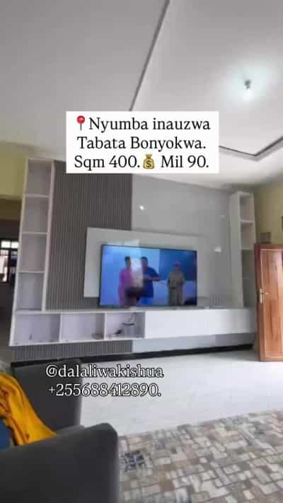Nyumba ya vyumba vitatu inauzwa Tabata Bonyokwa, Dar Es Salaam (400 sqm) Nyumba ya vyumba vitatu inauzwa Tabata Bonyokwa, Dar Es Salaam (400 sqm)