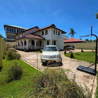 Nyumba inauzwa Mbezi Beach, Dar Es Salaam (800 sqm) Nyumba inauzwa Mbezi Beach, Dar Es Salaam (800 sqm)