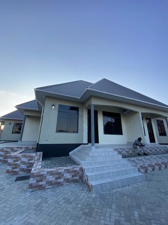Apartment ya vyumba viwili inapangishwa Kimara Bucha, Dar Es Salaam Apartment ya vyumba viwili inapangishwa Kimara Bucha, Dar Es Salaam