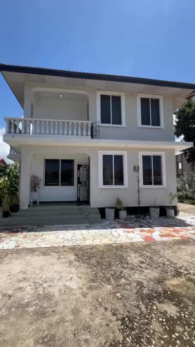 Nyumba ya vyumba vinne inapangishwa Bahari Beach, Dar Es Salaam Nyumba ya vyumba vinne inapangishwa Bahari Beach, Dar Es Salaam