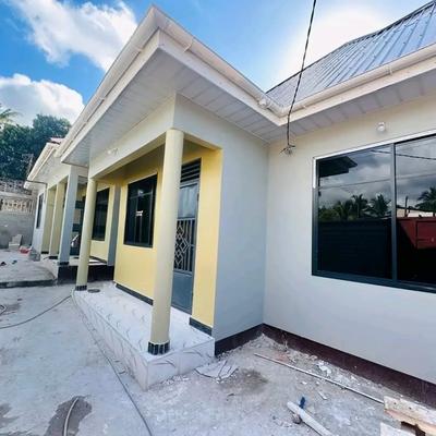 Nyumba/Apartment ya vyumba viwili inapangishwa Gongo La Mboto (Majohe), Dar Es Salaam Nyumba/Apartment ya vyumba viwili inapangishwa Gongo La Mboto (Majohe), Dar Es Salaam